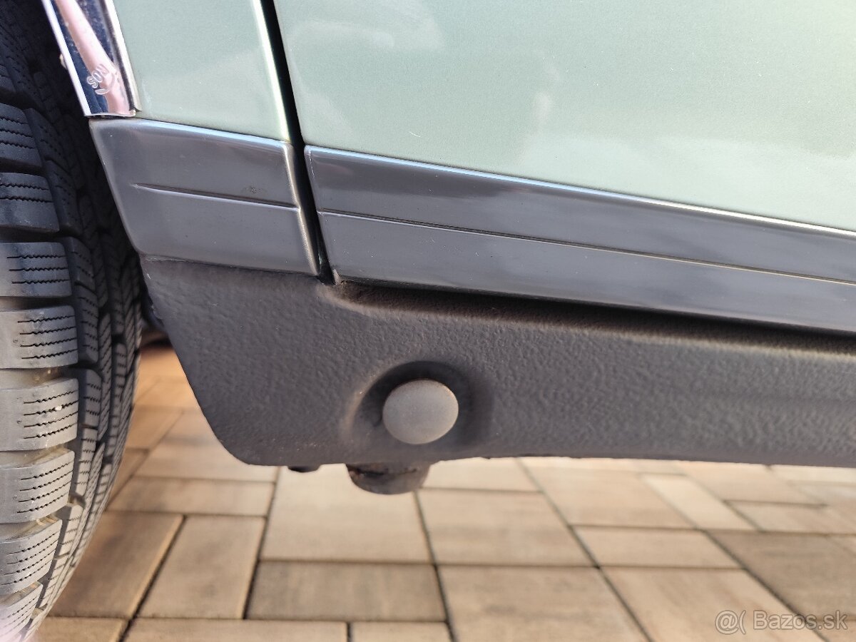 Mercedes 2.0 benzín W201, 190 - 11