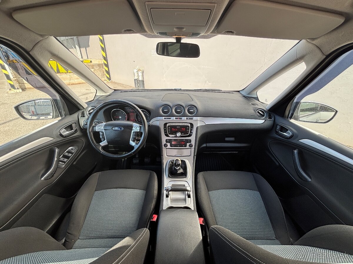 Ford Galaxy 2.0 TDCi - 11