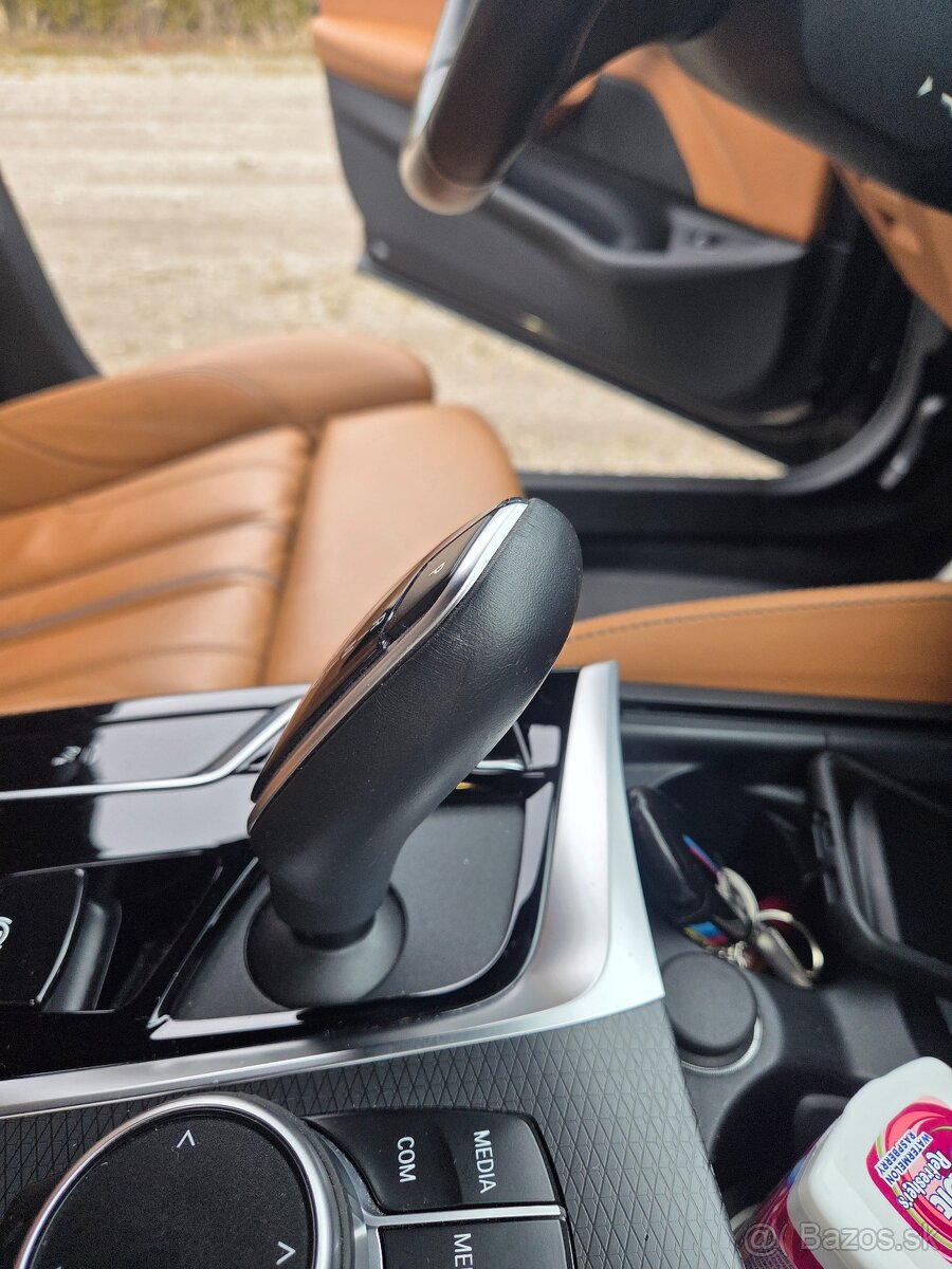 BMW xdrive 520d - 11