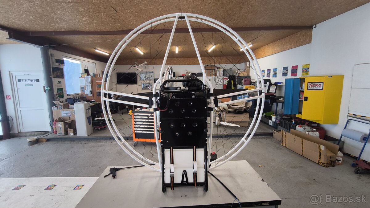 Predáme PPG paramotory komplet s padákmi - 11