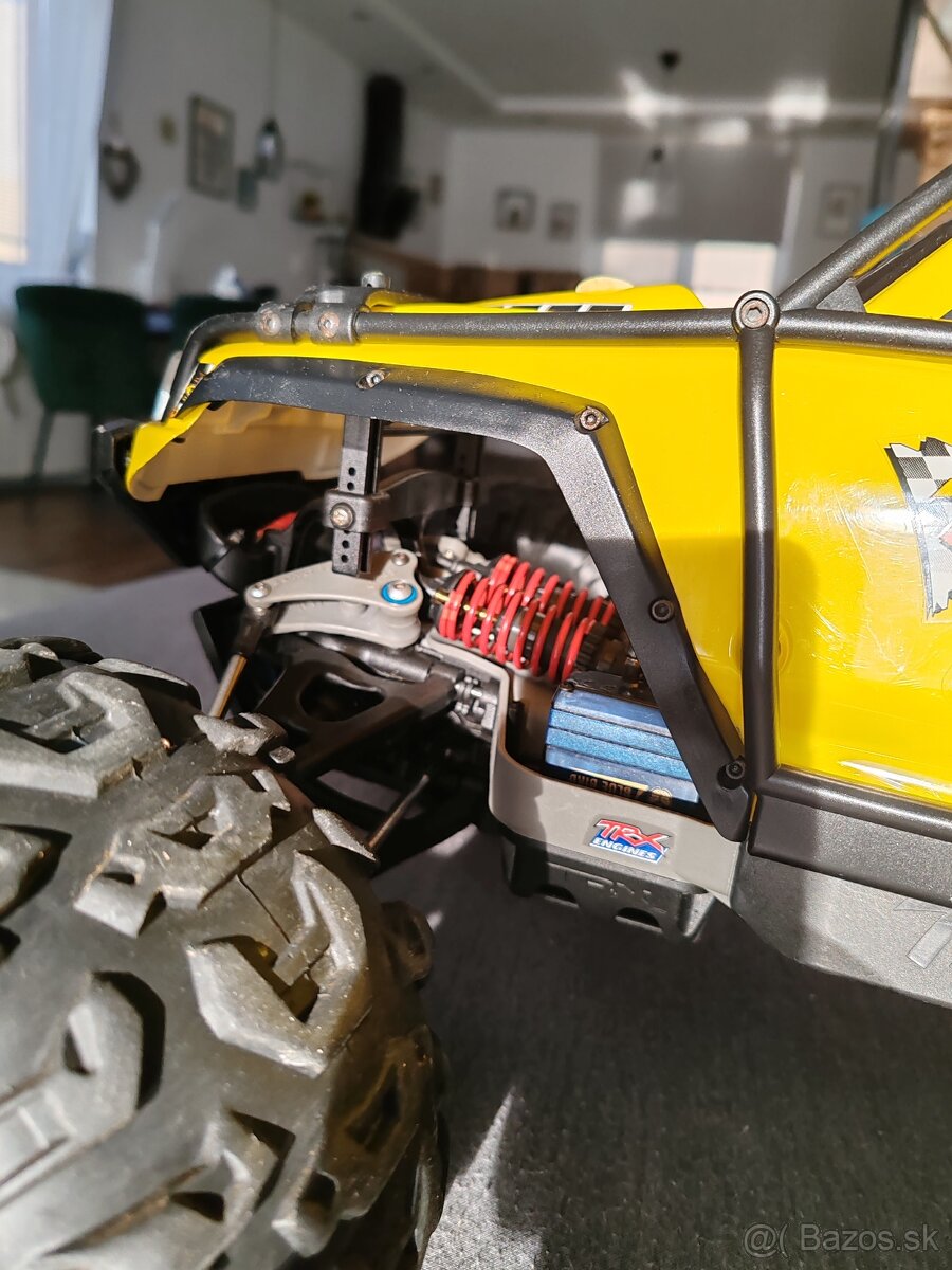 Traxxas Summit 1/8 XL MAXX verzia - 11