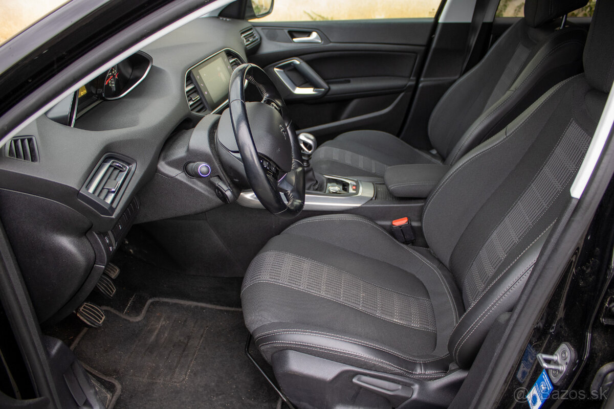 Peugeot 308 SW 1.5 BlueHDi - 11