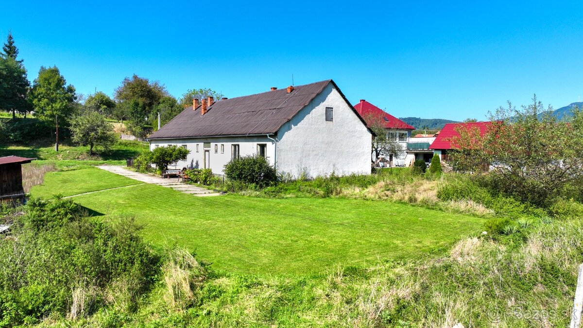 Rodinný dom so štyrmi bytovými jednotkami v obci Beluj - 11