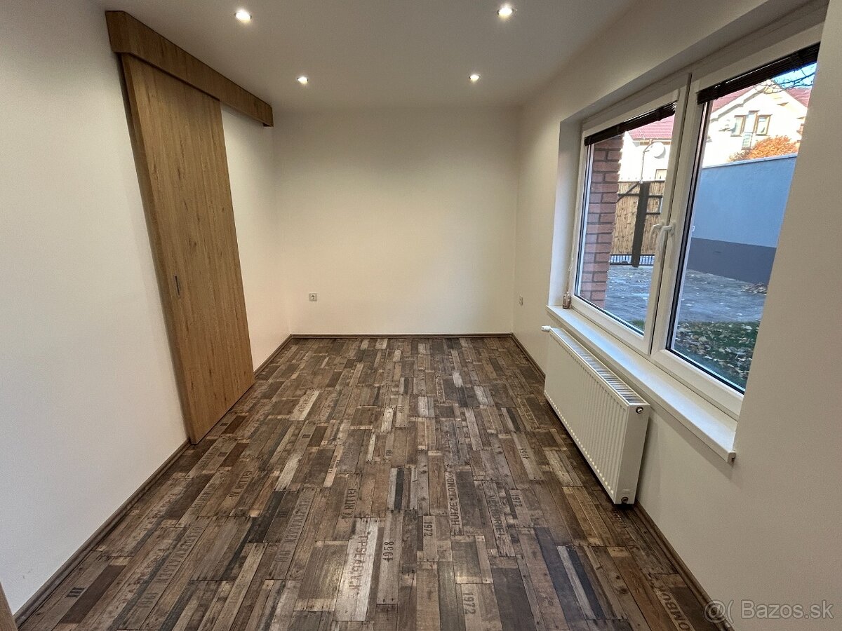 PRENÁJOM MODERNÝ RODINNÝ 3 IZBOVÝ DOM VAJNORY, KONCOVÁ UL., - 11