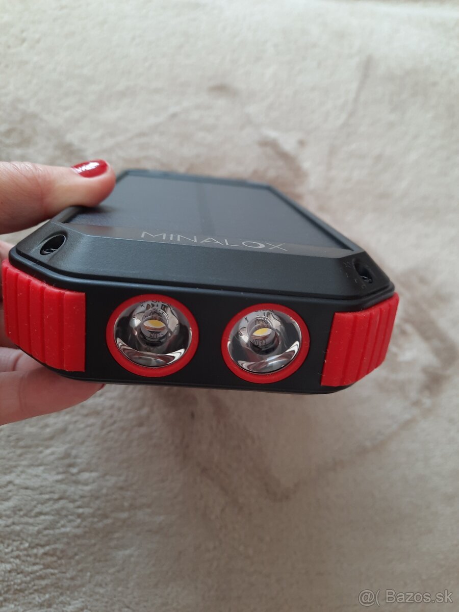 Power banka na nabíjanie viacerých zariadeni - 11