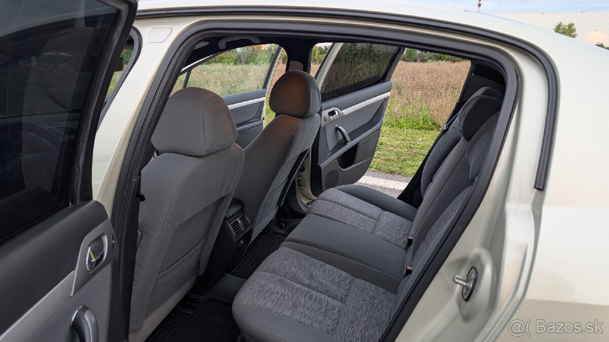 Peugeot 407 2.0hdi 100kw 6st.manual - 11