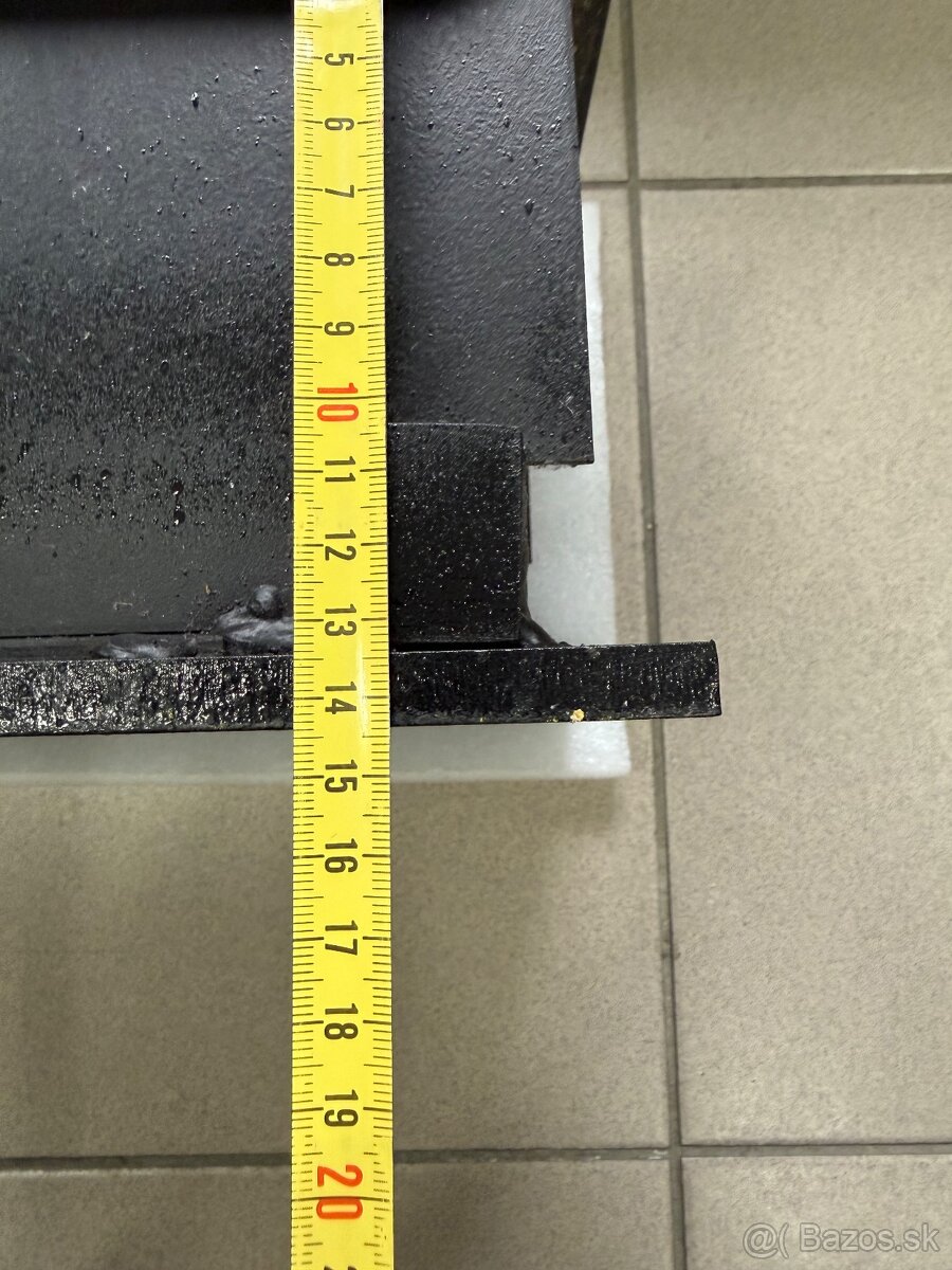 trezor - sejf na klúč SAFETRONICS - 11