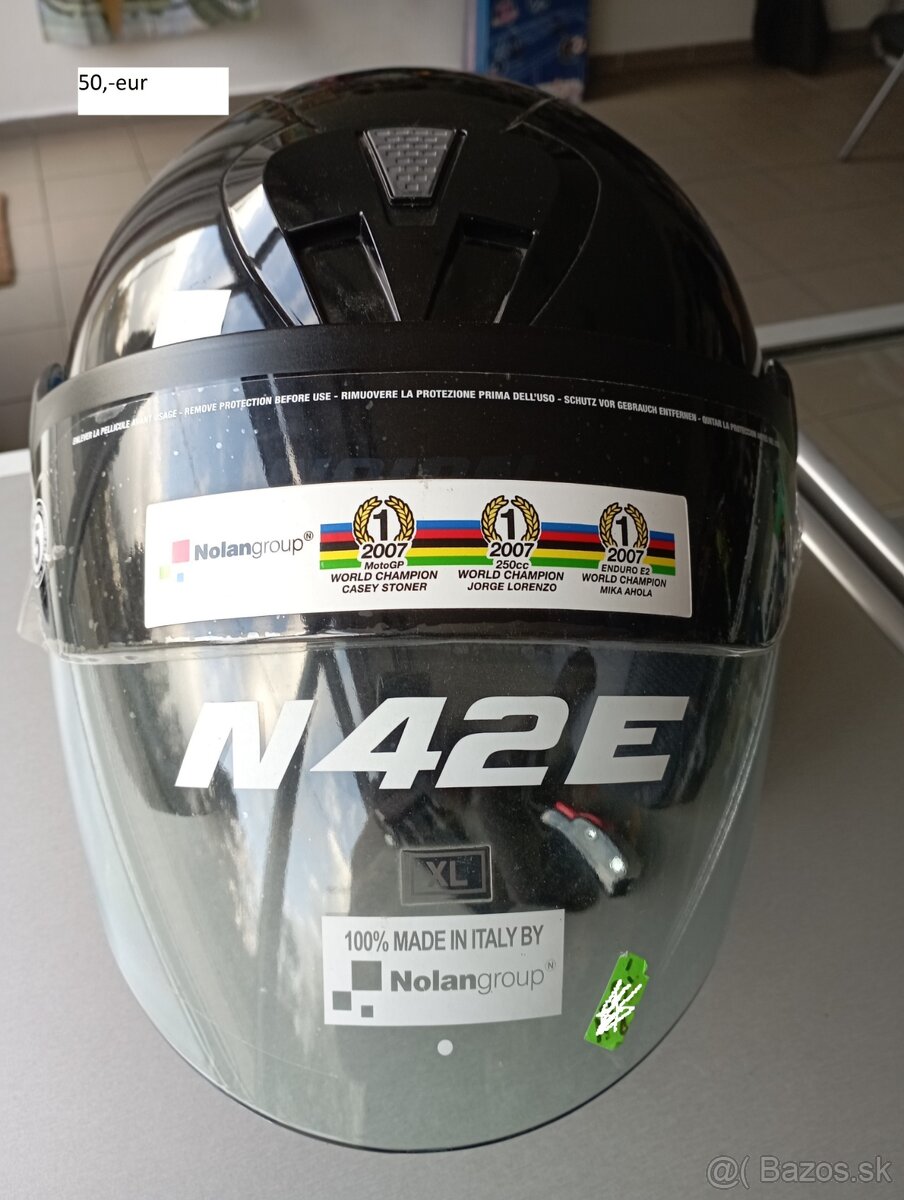 Rukavice, prilby motocyklové - 11