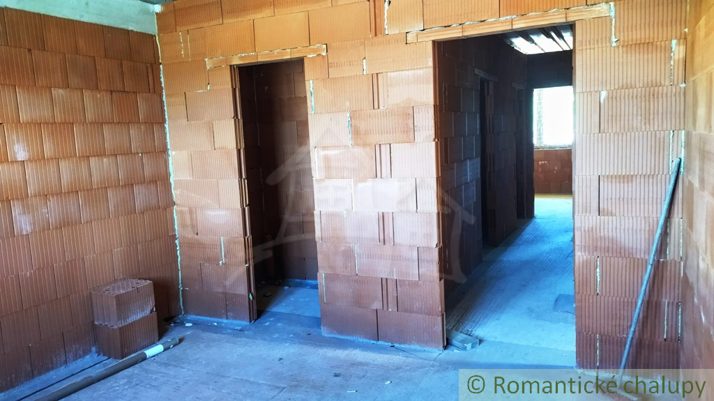 Novostavba bunglovu, Tvarožná - 11