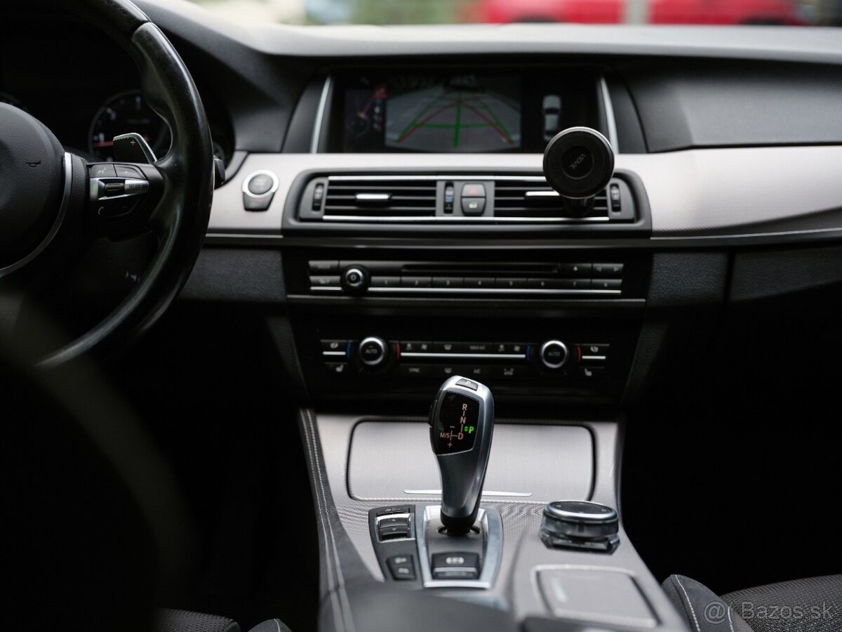 BMW 520 xDrive M packet, 2016, kúpené v SR. Top stav. - 11