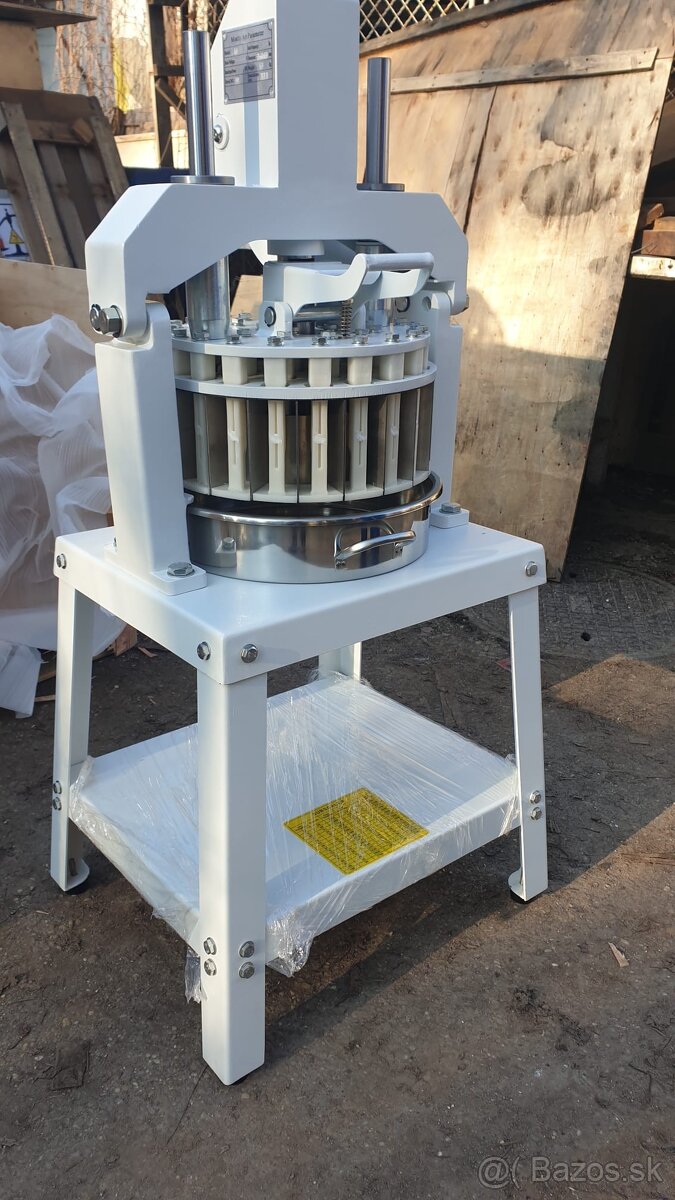 NOVÉ Miesiče 20L 40L - 11