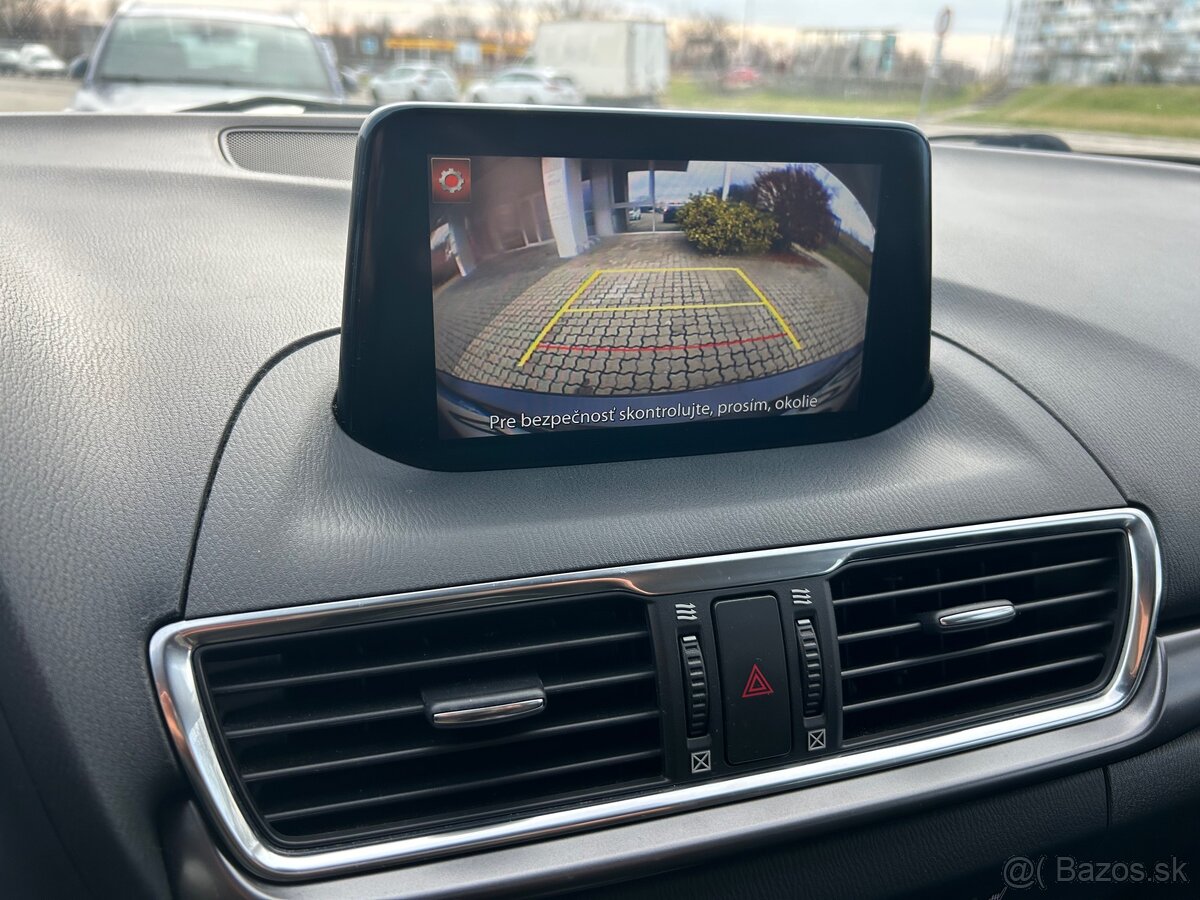 Mazda 3 2.2 Skyactiv -D150 Revolution TOP - 11