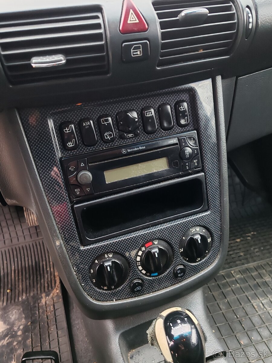 Mercedes Vaneo 1.7d - 11