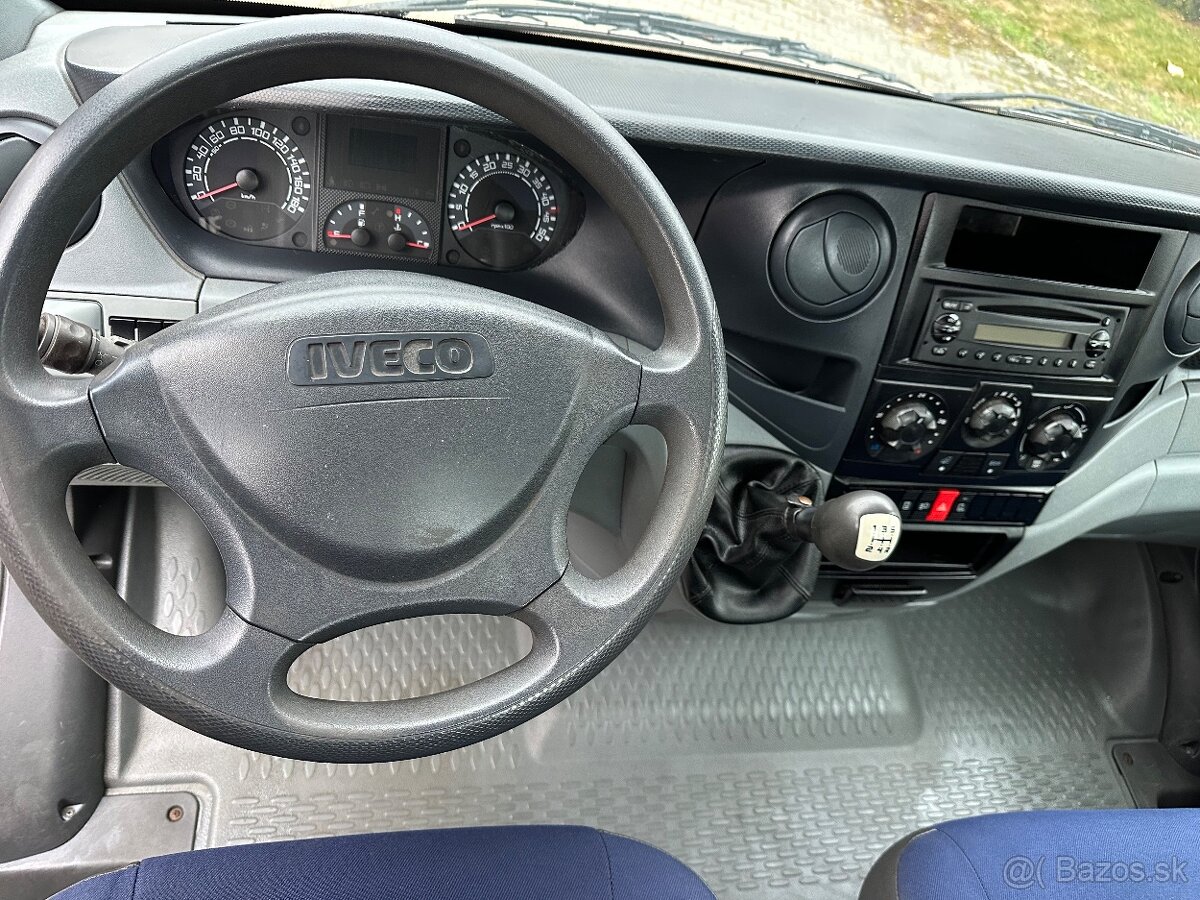 Iveco Daily 35 S12V 12 Odťahovka - 11