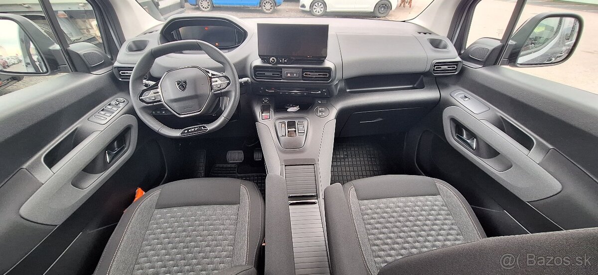 PEUGEOT RIFTER GT BlueHDi 130k EAT8 (MY80) - 11