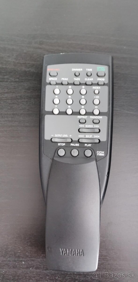 CD PLAYER YAMAHA -CDX 496 - 11