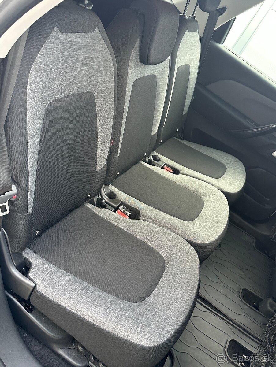 Citroen C4 Picasso BlueHDi 120 S&S r.v: 2018, kupované na SK - 11