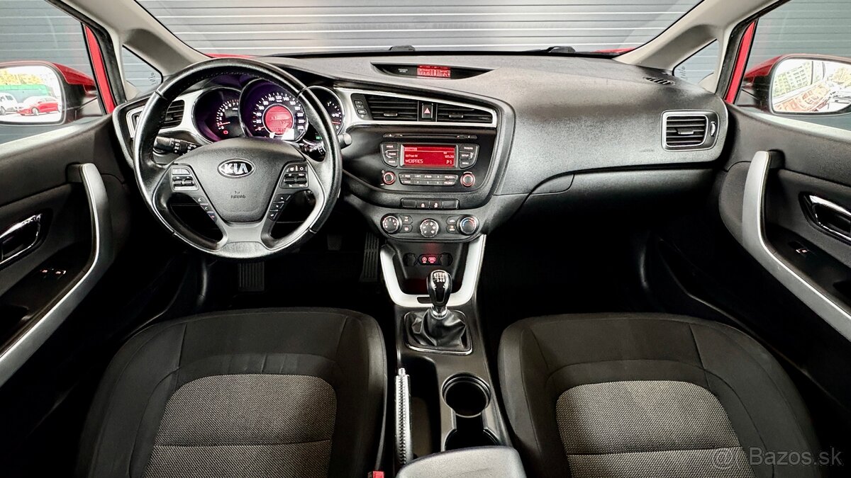 KIA CEED - benzín - 11