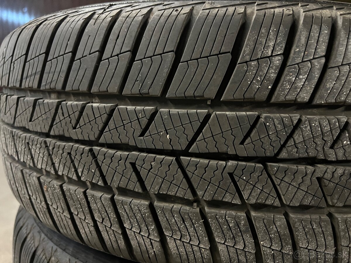 Zimná sada VW Passat, Golf.. R17 - 11