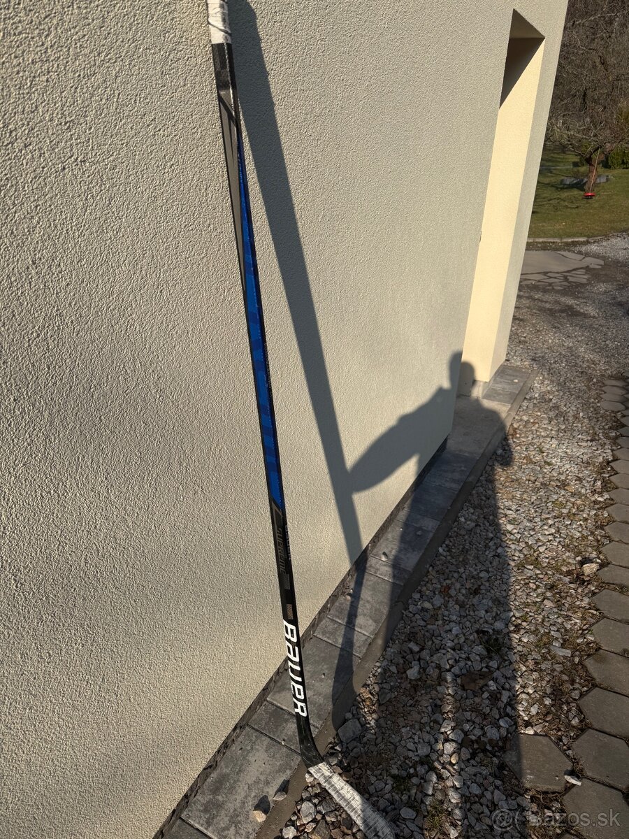 Predam hokejku Bauer Supreme U-sonic - 11