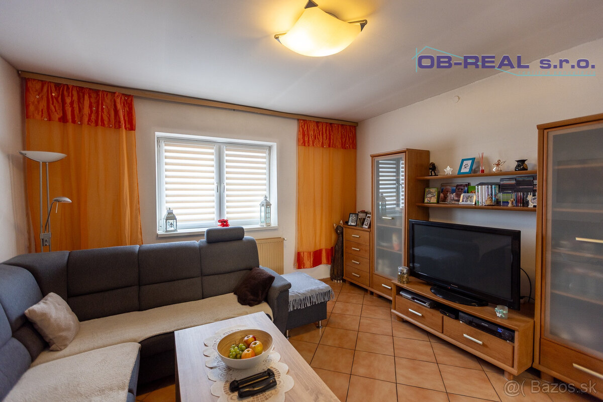 Predaj rekonštr. 3izb RD 90m2 tehla, nová strecha, pozemok 1 - 11