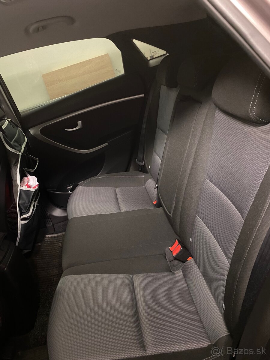 Hyundai i30 GDH 1.4 / 100k /73.60 kw // 44.XXXkm// - 11