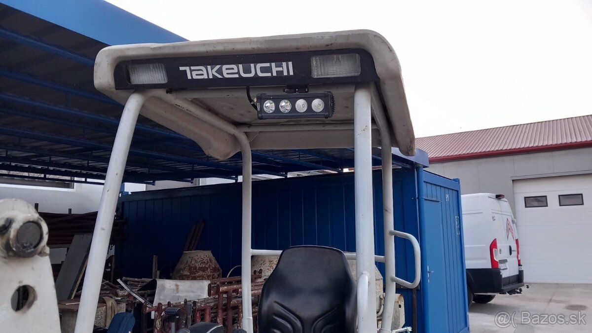 Takeuchi TB216 - 11