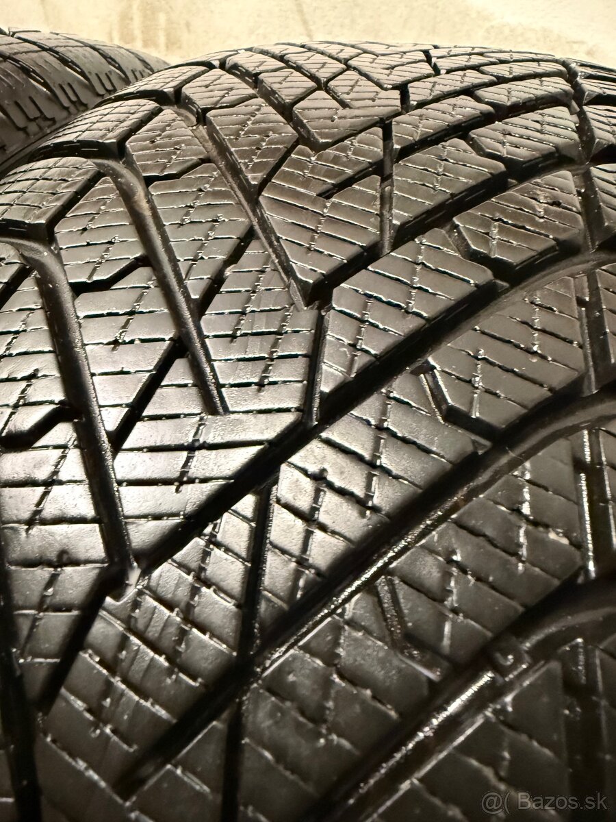 Zimná sada 5x108 R18 , 235/60/18 Volvo XC 60 - 11