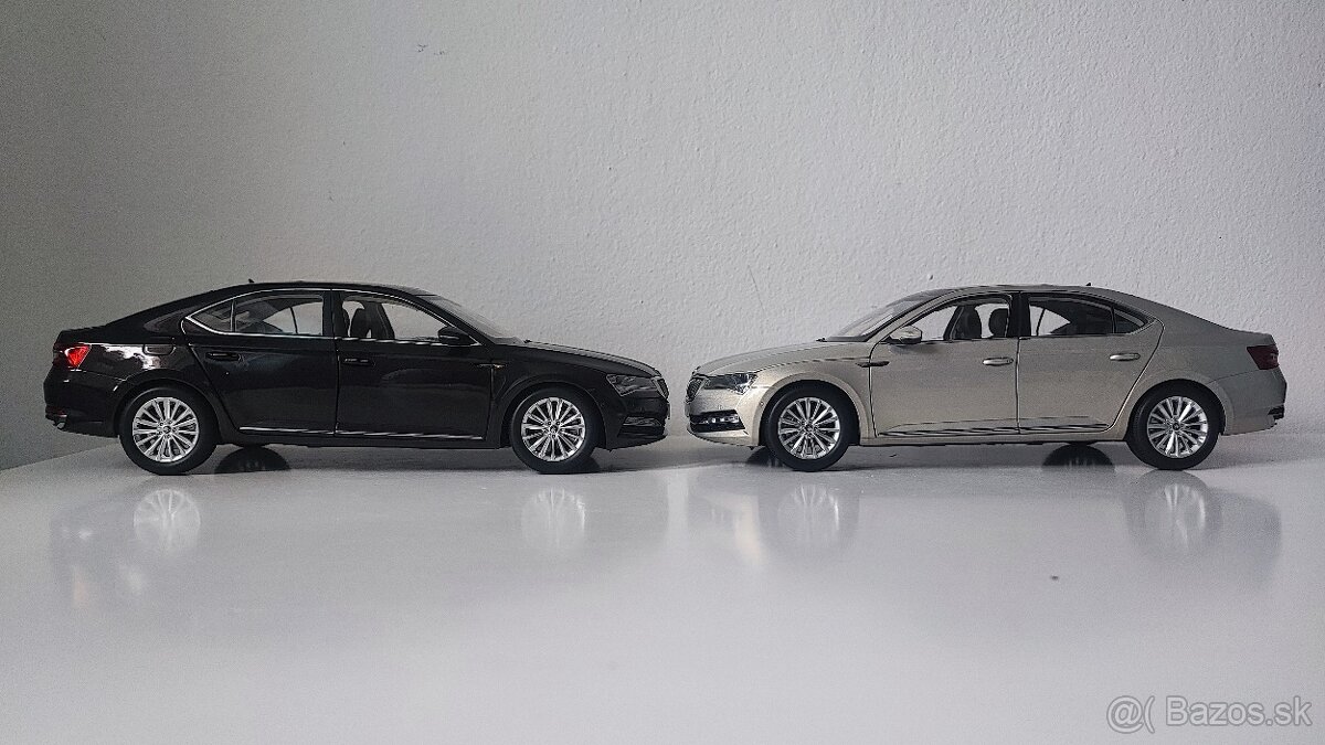 Škoda Superb 1:18 - 11