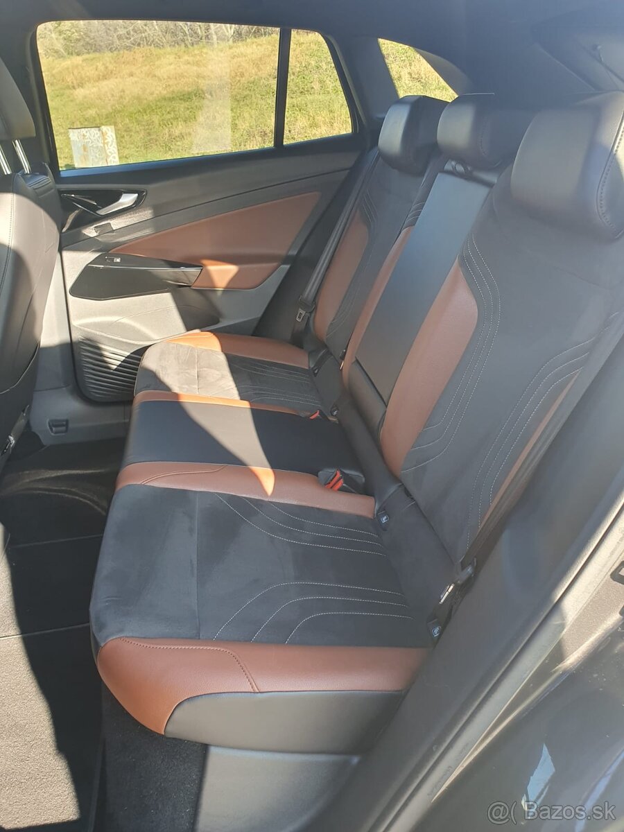 Predám Volkswagen ID.4 Pro Performance 82kwh MATRIX,KESSY - 11
