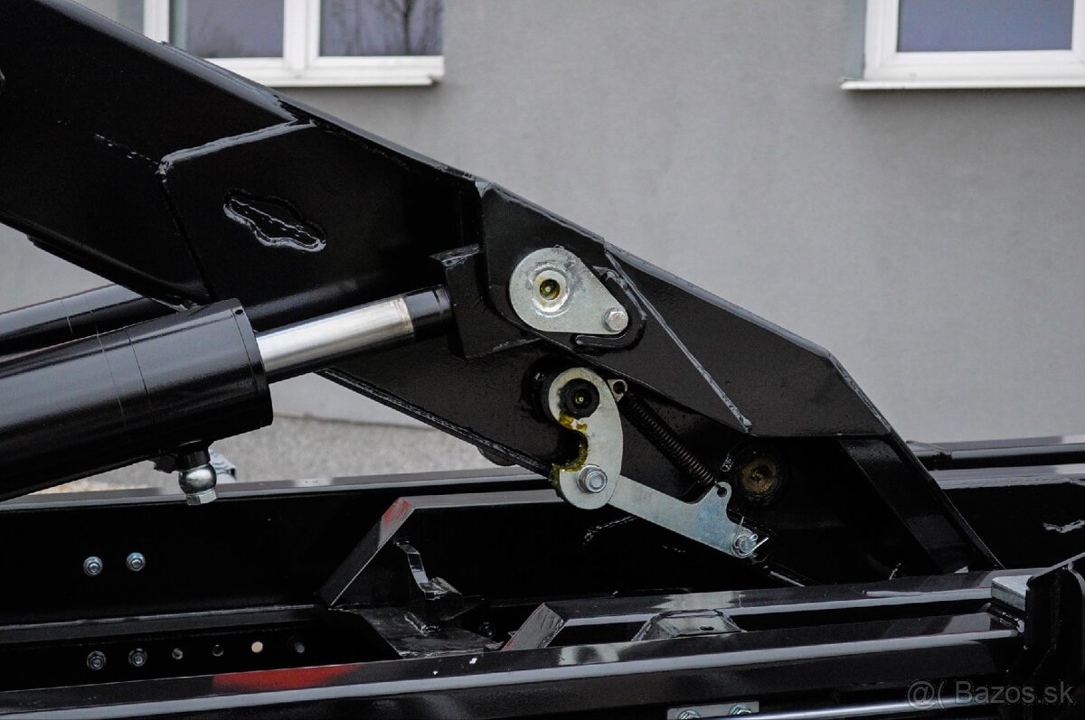 MAN 15.250 NOVÝ HÁKOVÝ NOSIČ KONTAJNEROV + HYDRAULICKÁ RUKA - 11