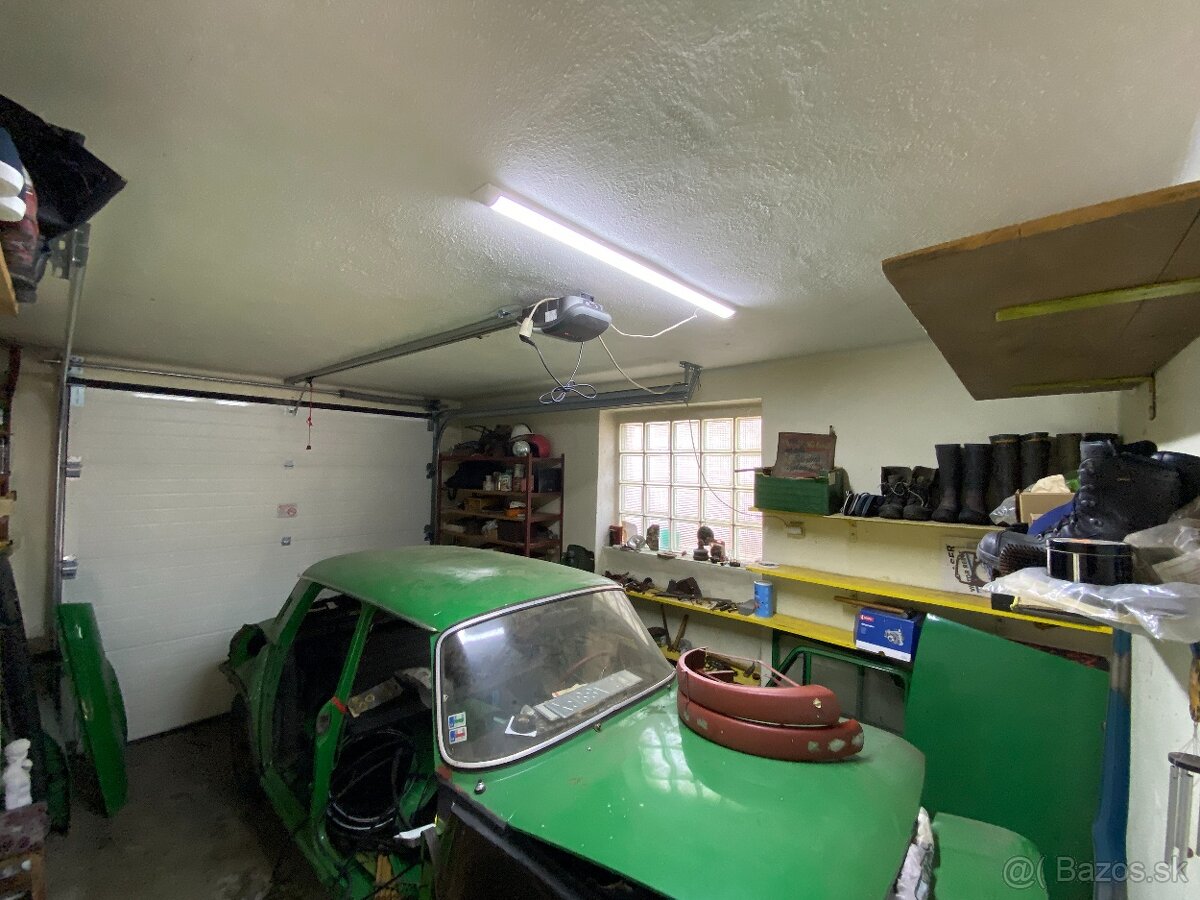 Päťizbový rodinný dom v meste Lučenec časť Ľ. Podjavorinskej - 11