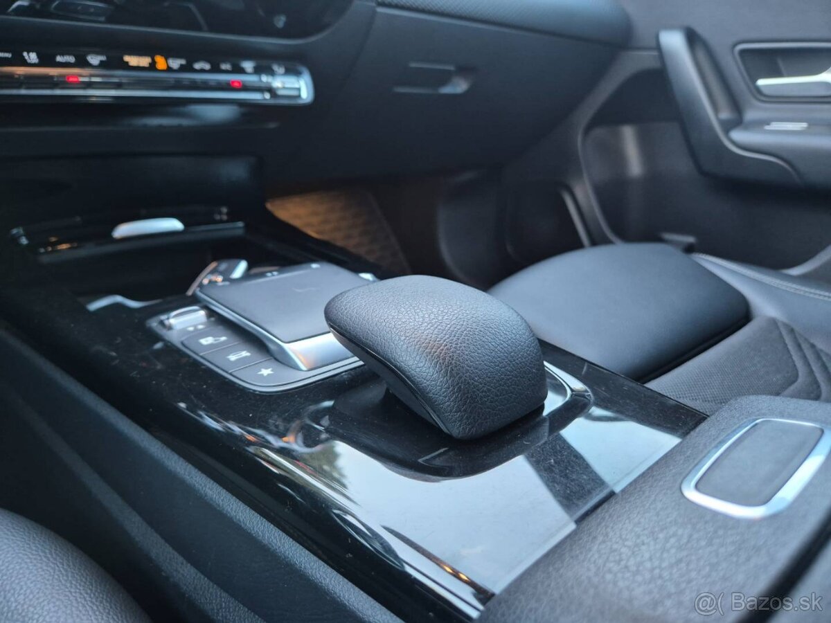 Mercedes-Benz A trieda 250 e /T - 11