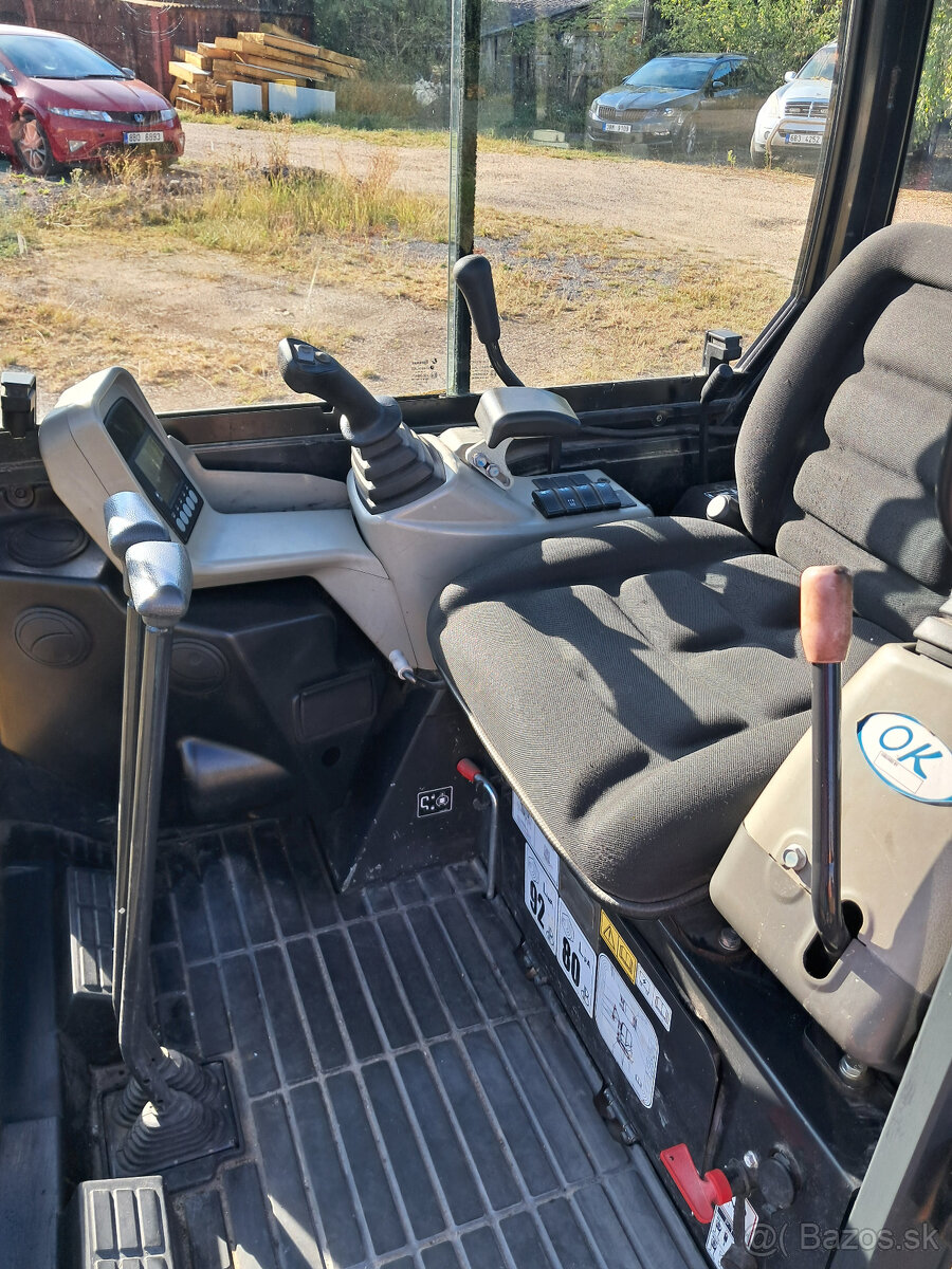 Yanmar SV16, rok 2016 - 11