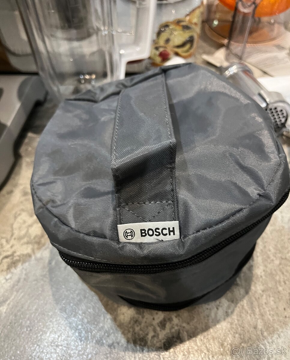 Bosch MUM 56340/06 900W kuchynský robot - 11