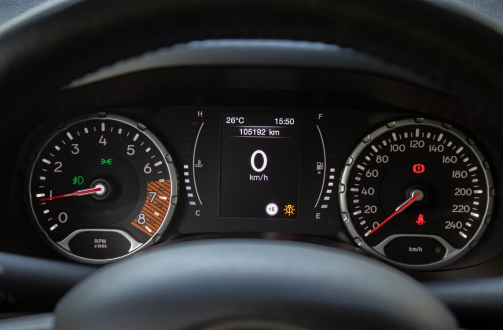 Jeep Renegade 1.0 GSE Night Eagle - 11