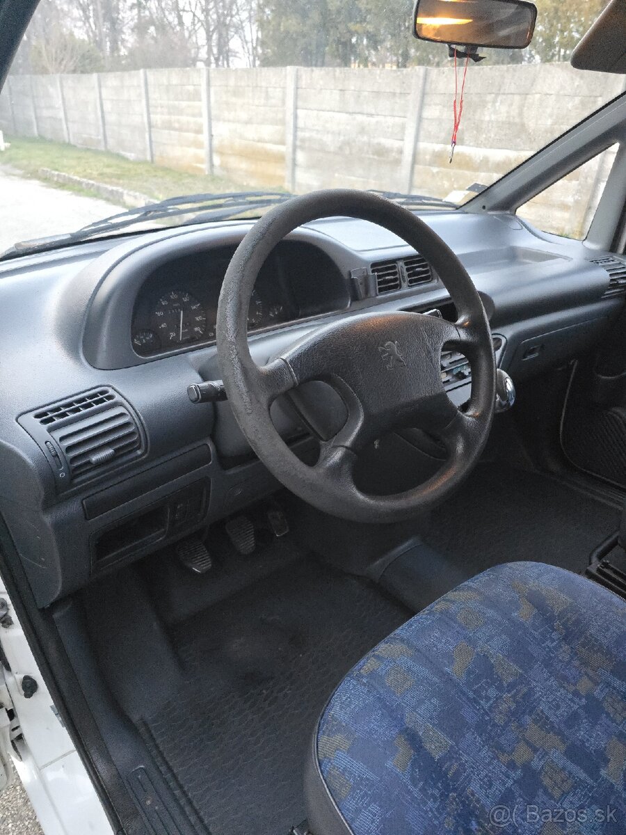 Peugeot expert 1.9TD - 11
