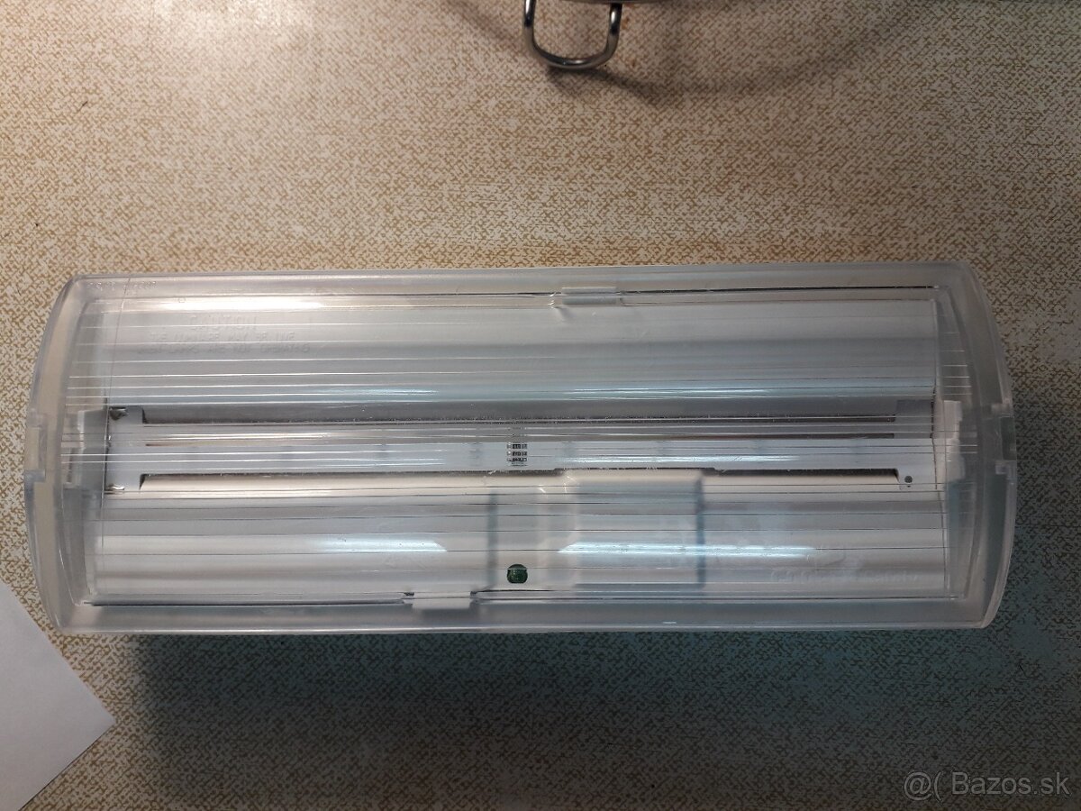 núdzové svetlá - 11