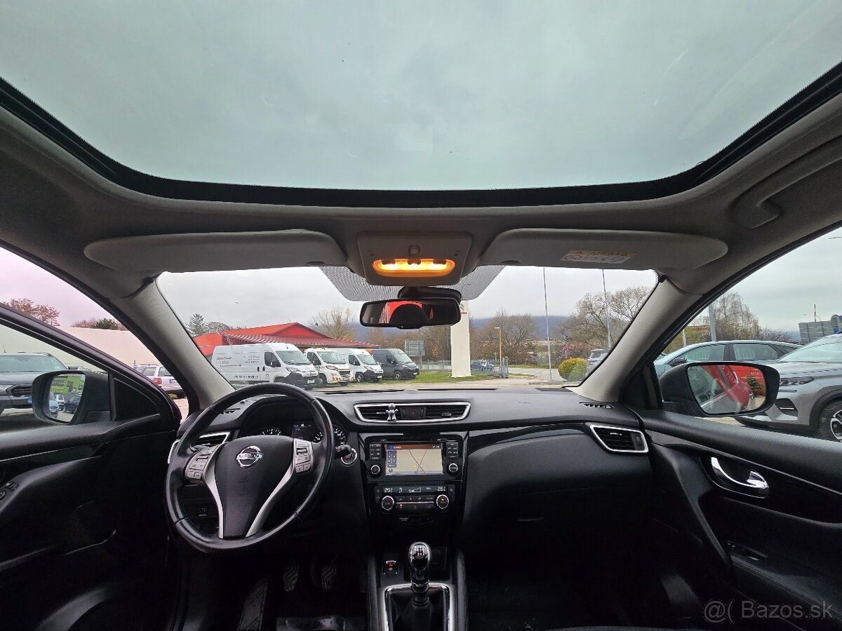 Nissan QASHQAI - 11