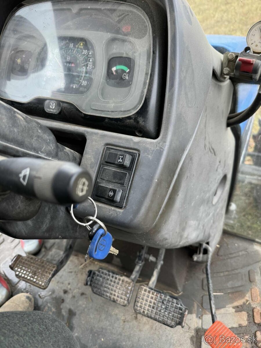 Predám traktor New Holland TL 100, 70kw, 2004 - 11