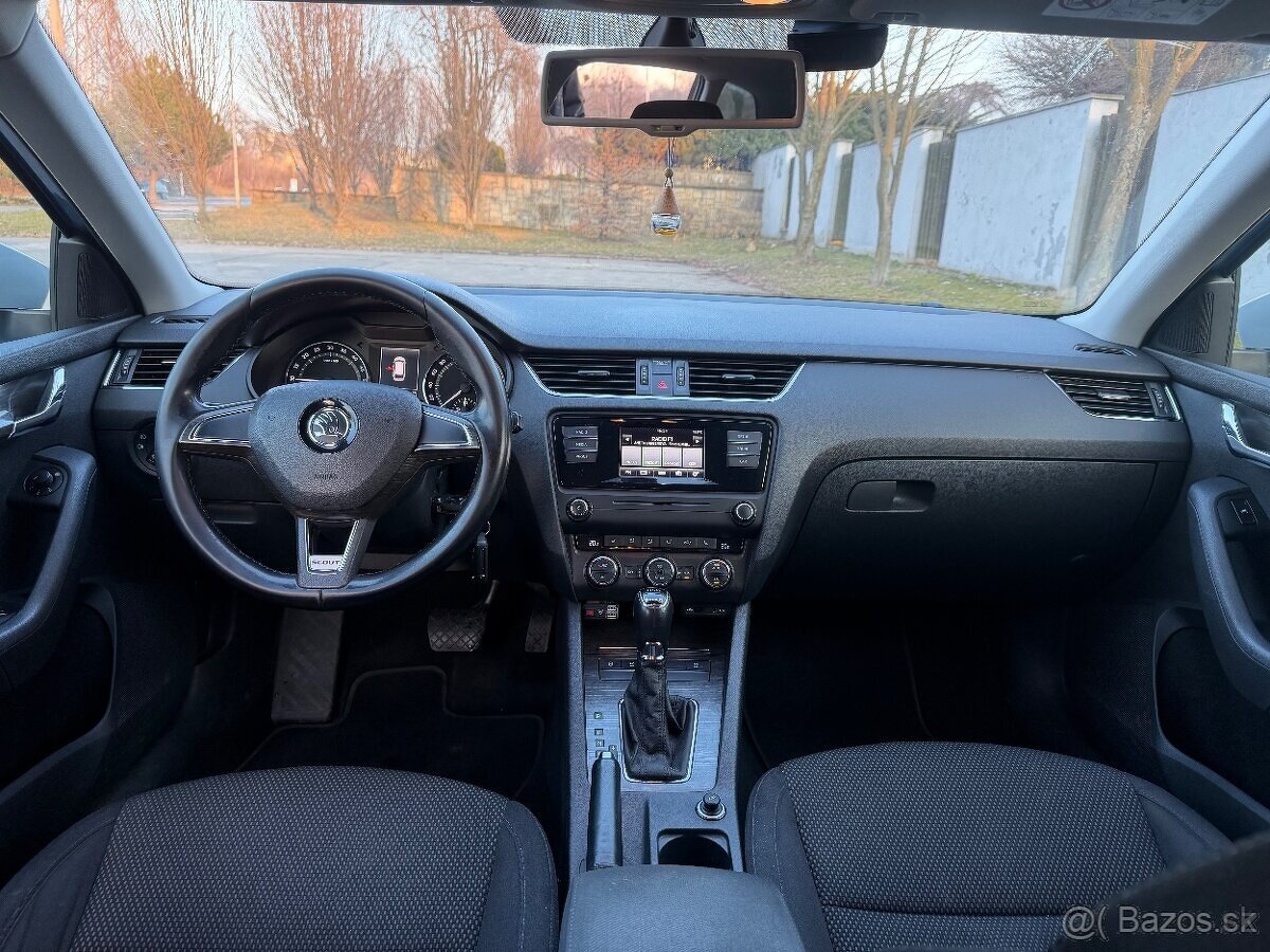 ŠKODA OCTAVIA 3 SCOUT 4X4 - 11