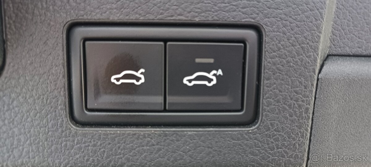 Volkswagen Arteon 2.0 TDI R-Line 4MOTION DSG Možný Leasing - 11