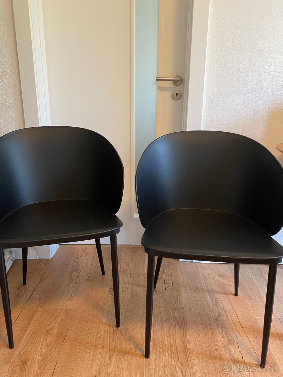 Stolicky na predaj - 11