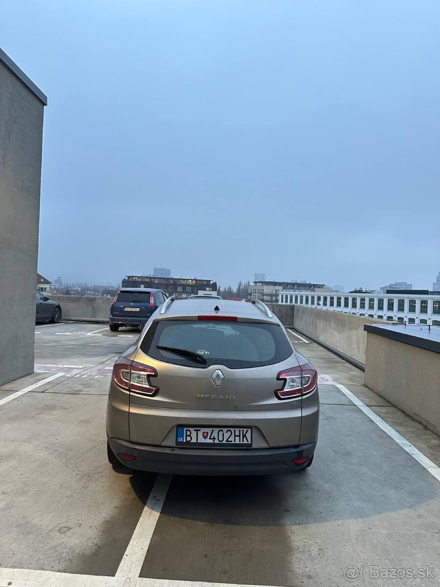 Renault megane 3 1.5 - 11