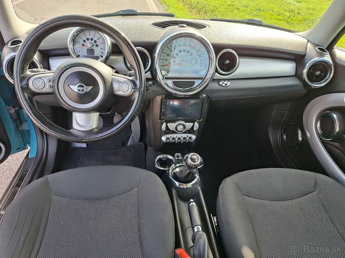 Mini Cooper 1.4 - 11