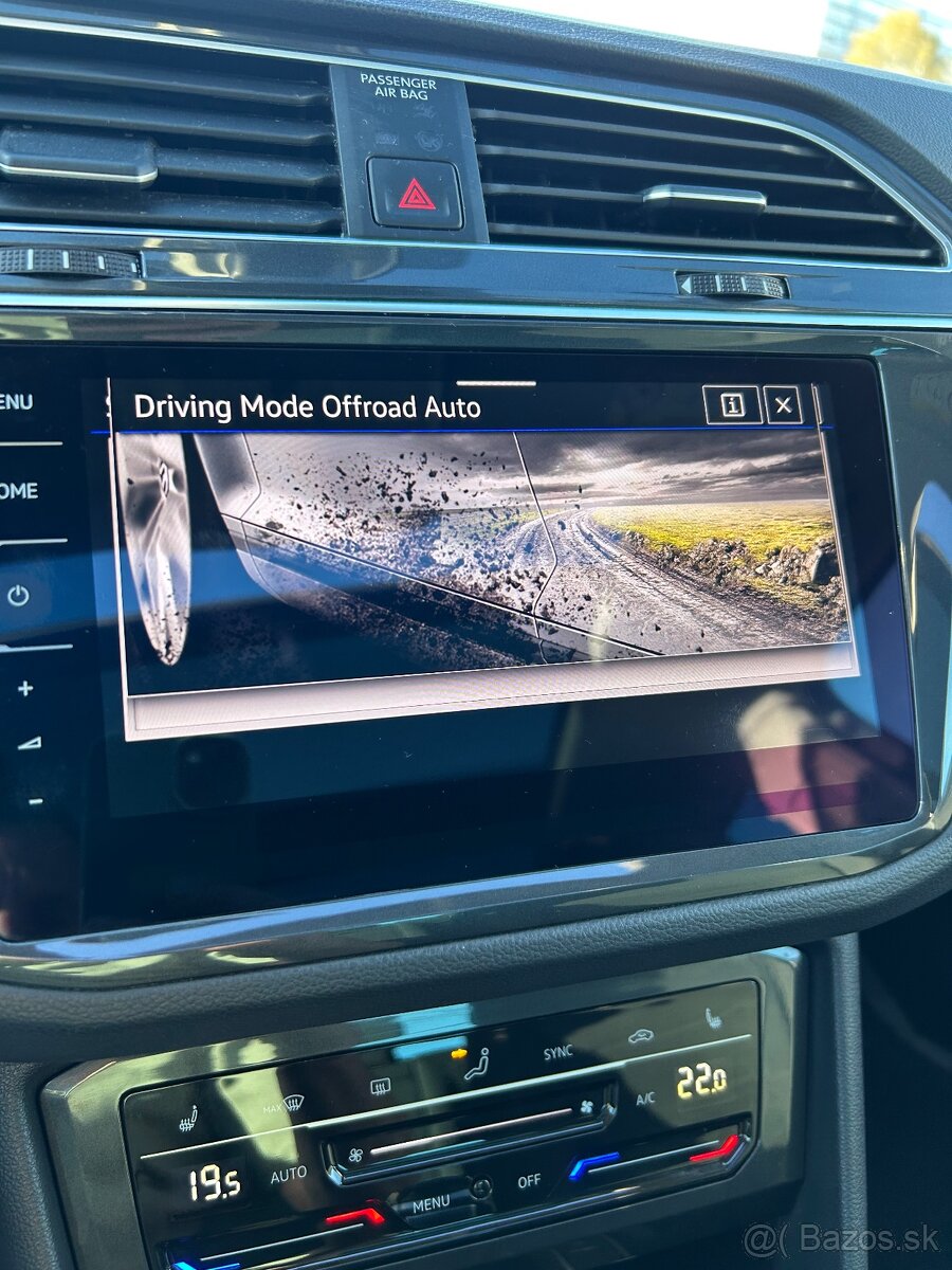 Volswagen Tiquan - 11