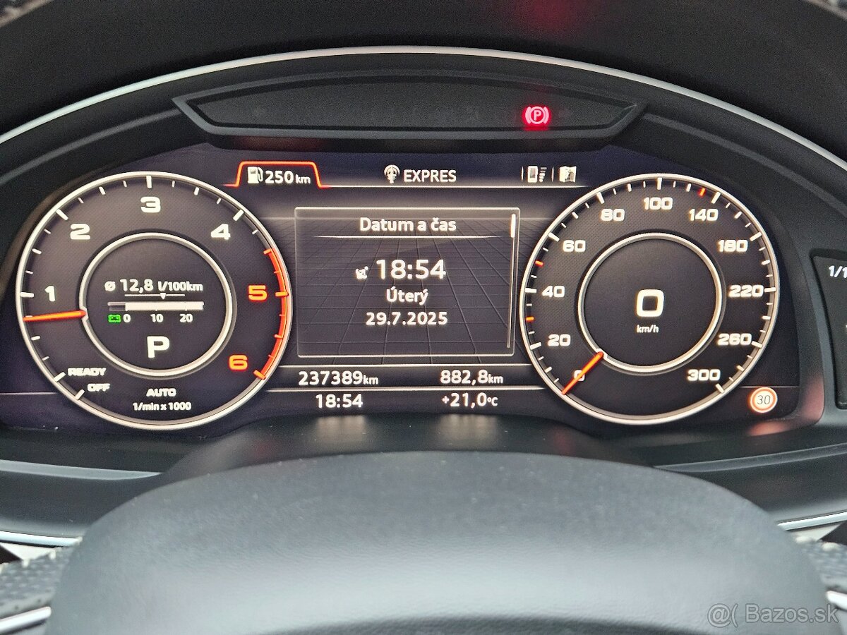 AUDI Q7 3,0 TDI Stronic QUATTRO - 11