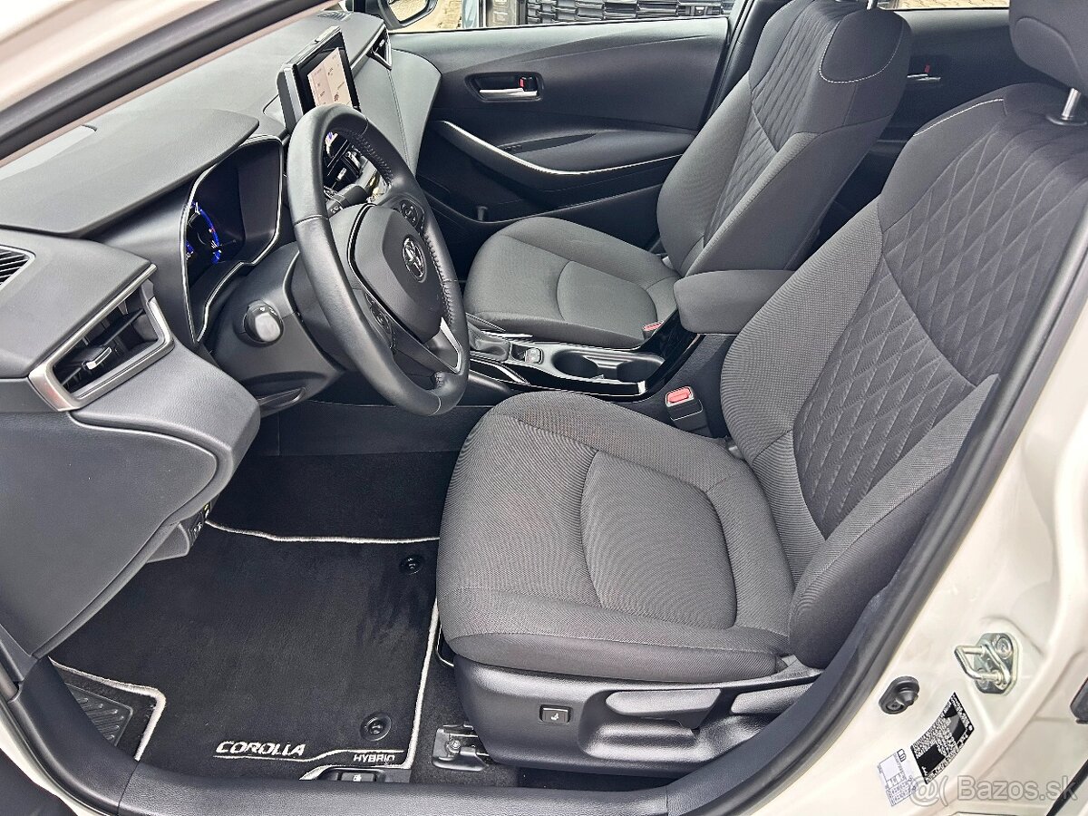 Toyota Corolla 1.8 Hybrid e-CVT Comfort - 11