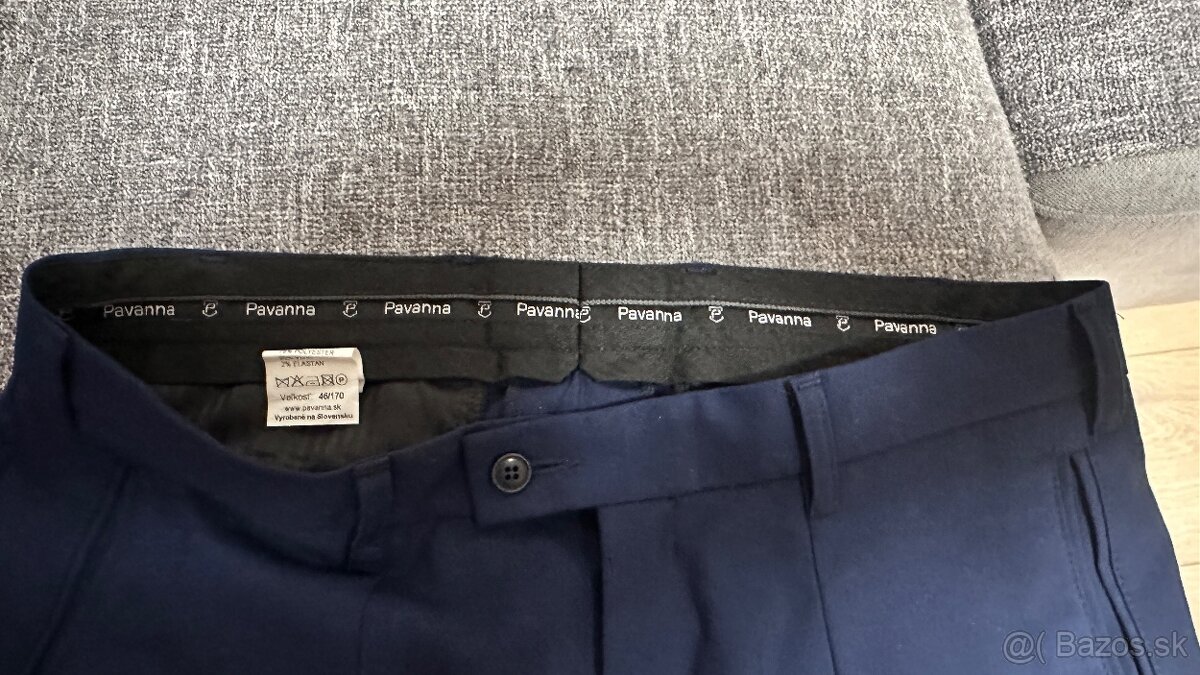 Tmavomodrý svadobný oblek + vesta Pavanna (ako nový) - 11