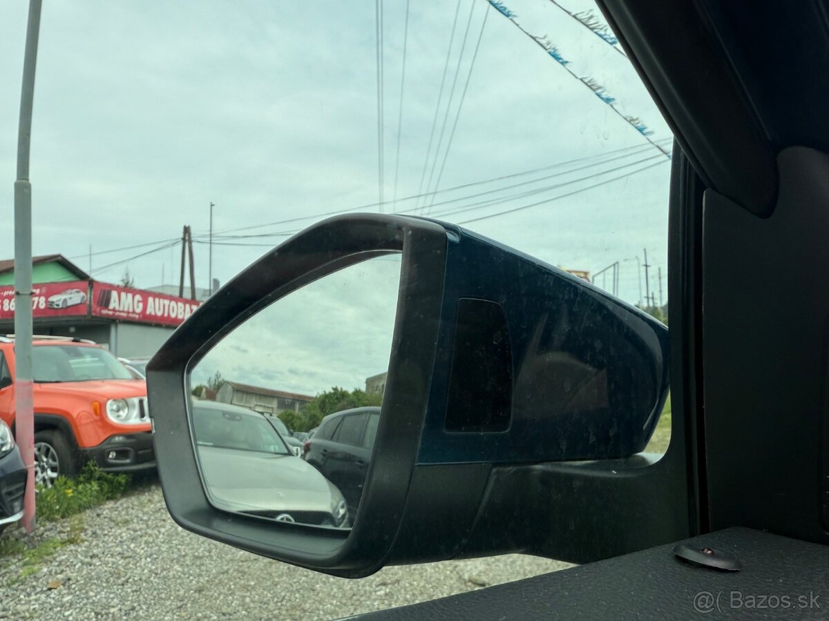 Škoda Superb 2.0 TSI L&K 4x4 DSG - 11